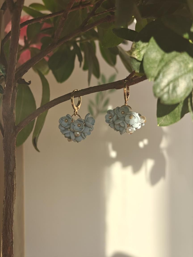 Boucles Hortensias bleu vaporeux