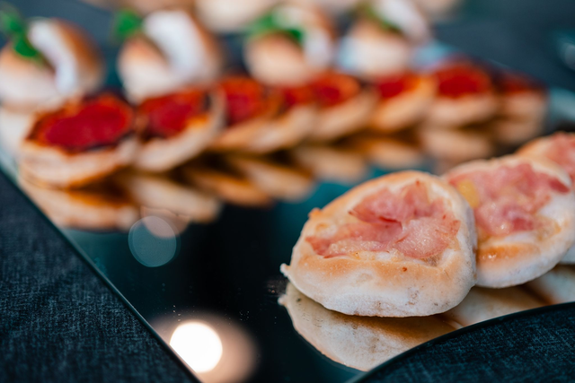 Pizzette pasta di pizza vegetali