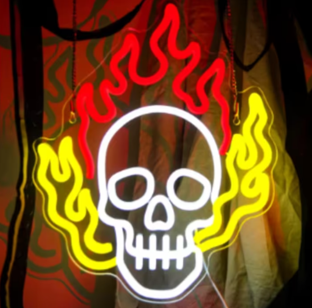 LED lamp neon stijl Vlammende schedel (38x30cm)