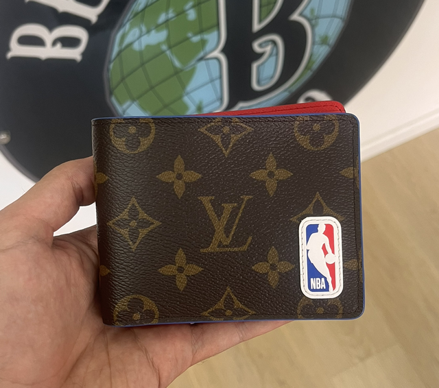 Louis Vuitton X NBA portafoglio NEW
