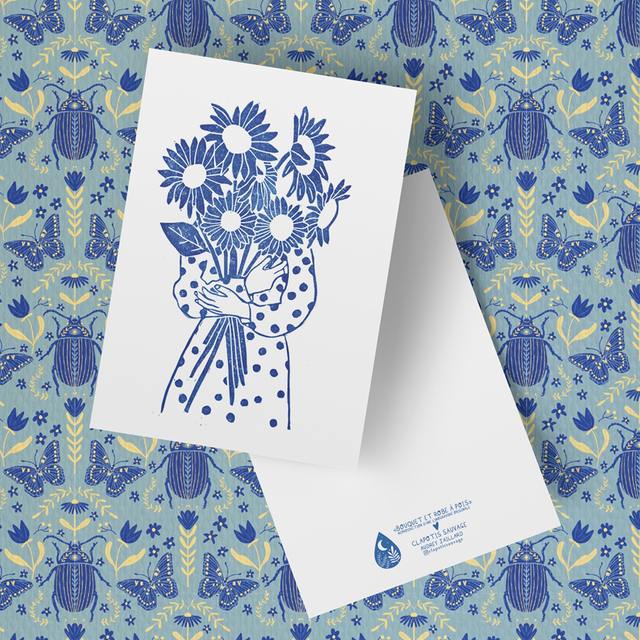 Carte Bouquet et robe à pois