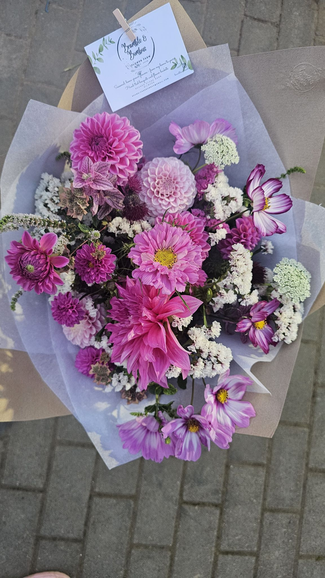 Hand-Tied Bouquet Workshop ~ Saturday 19th July - 4pm - 6.30pm