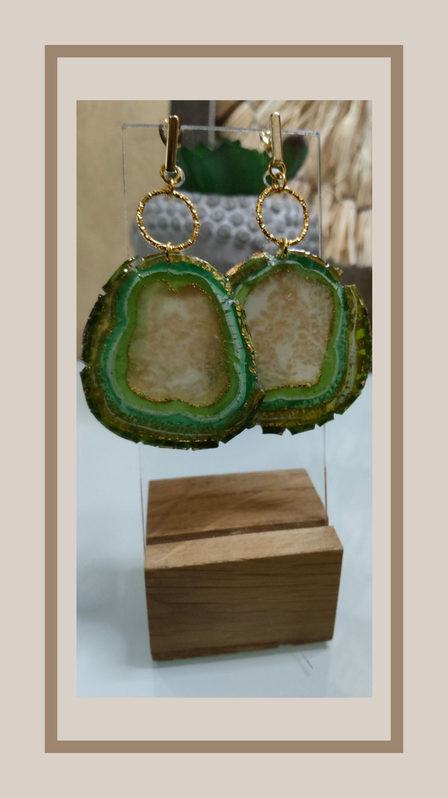 Boucles d&#039;oreilles fausse Agathe verte rond 