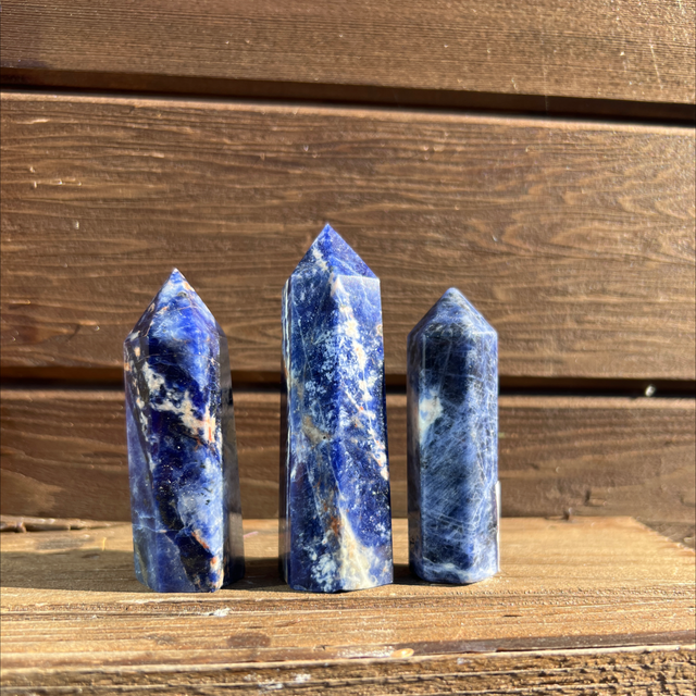 Sodalite points