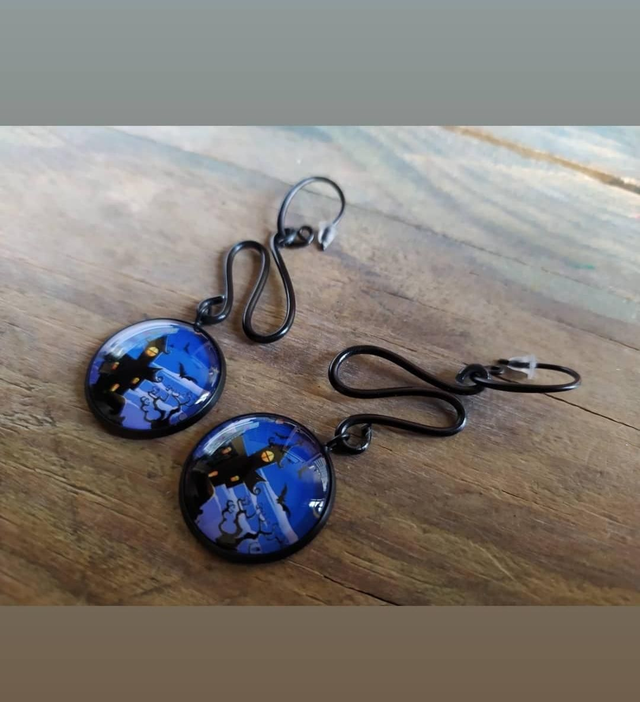 Boucles D&#039;oreilles &#039;Haunted House&#039;