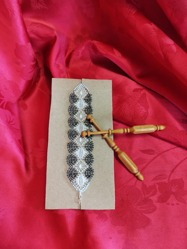 Bracelet blanc et noir 