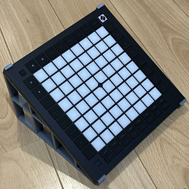 Stand for Novation Launchpad Pro (MIDI grid controller for Ableton Live) with reversible 30 degree/60 degree angle tilt