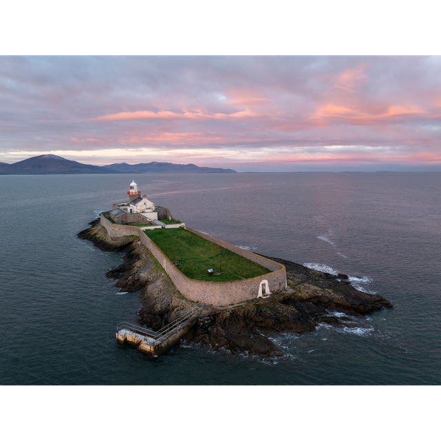 Fenit Lighthouse - Tralee