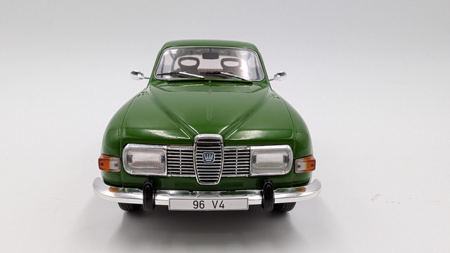 Saab 96 V4 (1971) – skala - 1:18