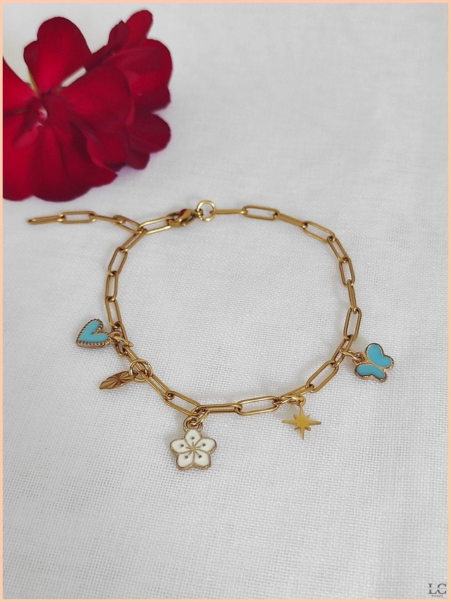 Bracelet chaîne rectangle avec breloques