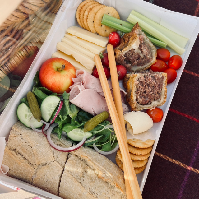 Platter Box- Ploughman’s 