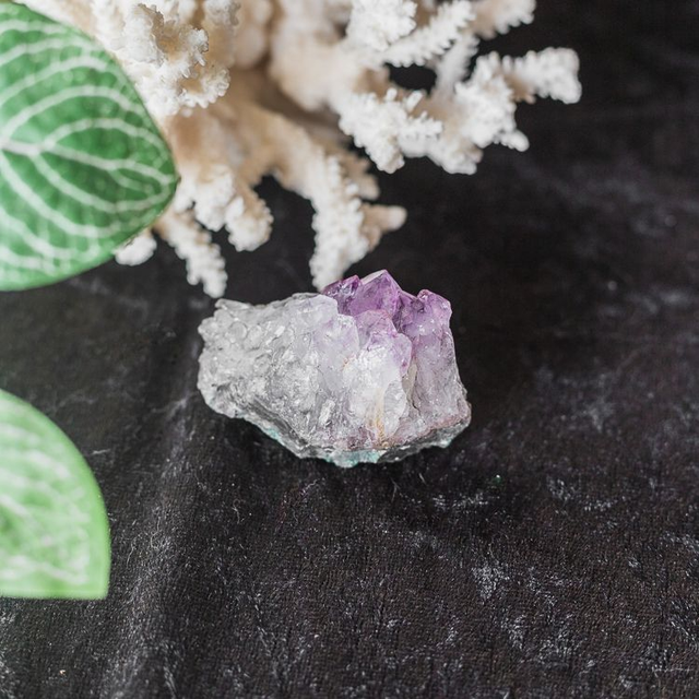 Amethys Car Vent Clip Raw Large