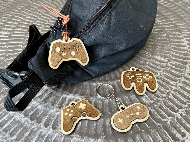 Lot de 4 porte-clés Manettes de console