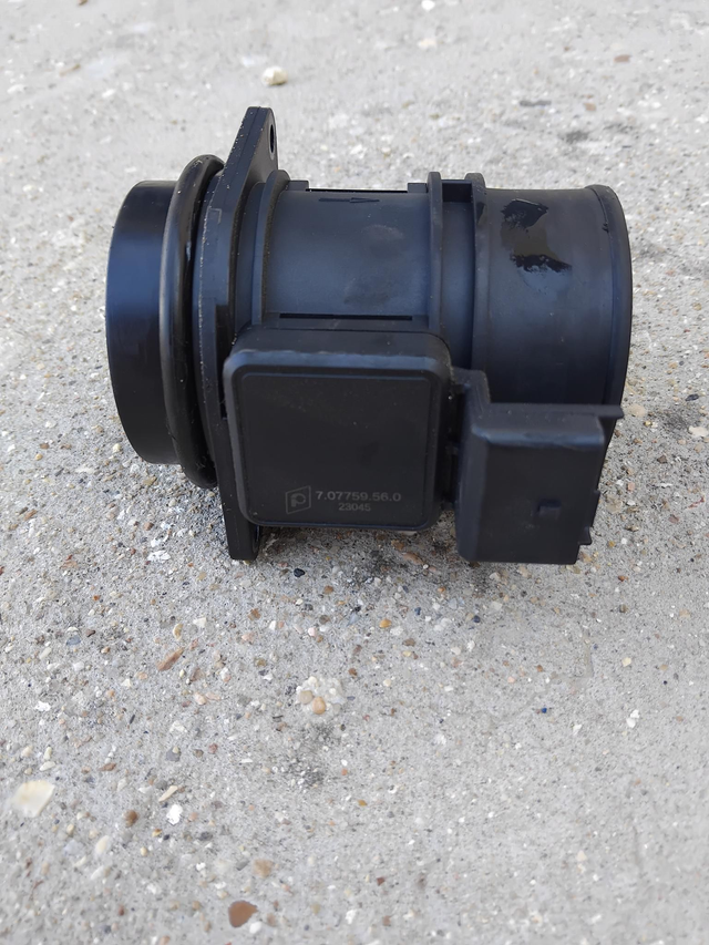 Débitmètre Renault scenic 2 1.9dci 