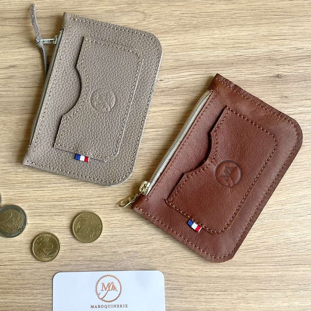 Porte cartes / porte monnaies marron