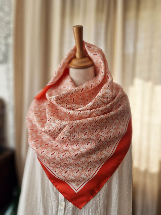 CARRÉ PIGNA TERRA 90