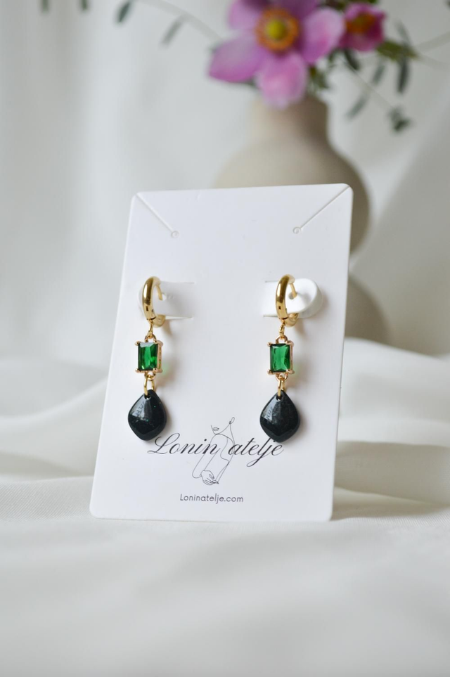 Green Elegant kolekcija - Zeleni uhani s kamnom