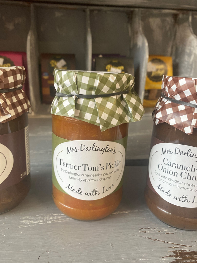 Mrs Darlington's Farmer Tom's pickle