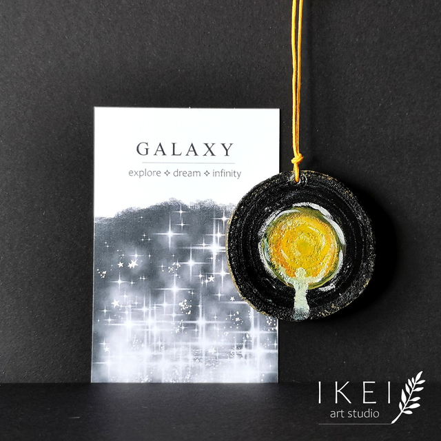 Galaxy charm Orb