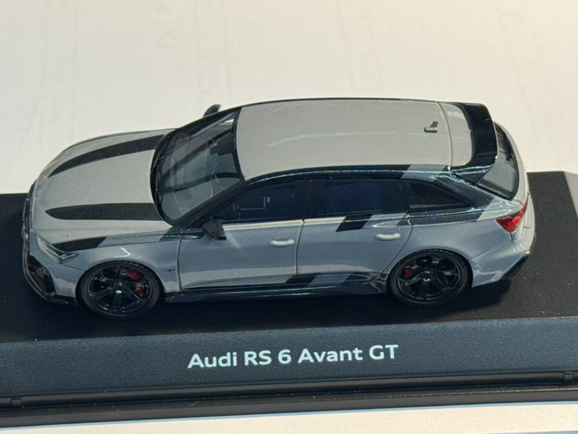 Audi RS 6 Avant GT Nardograu Spark 1:43