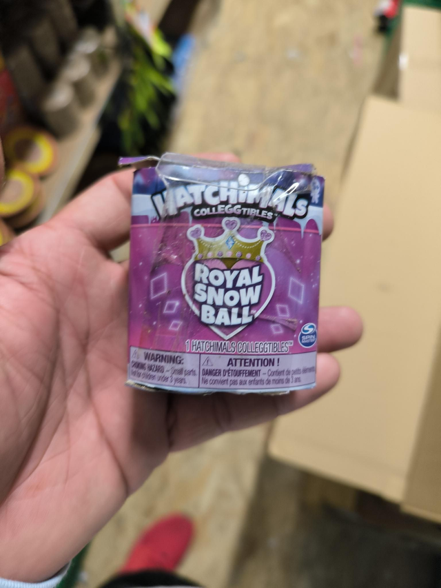HATCHIMALS ROYAL SNOW BALL