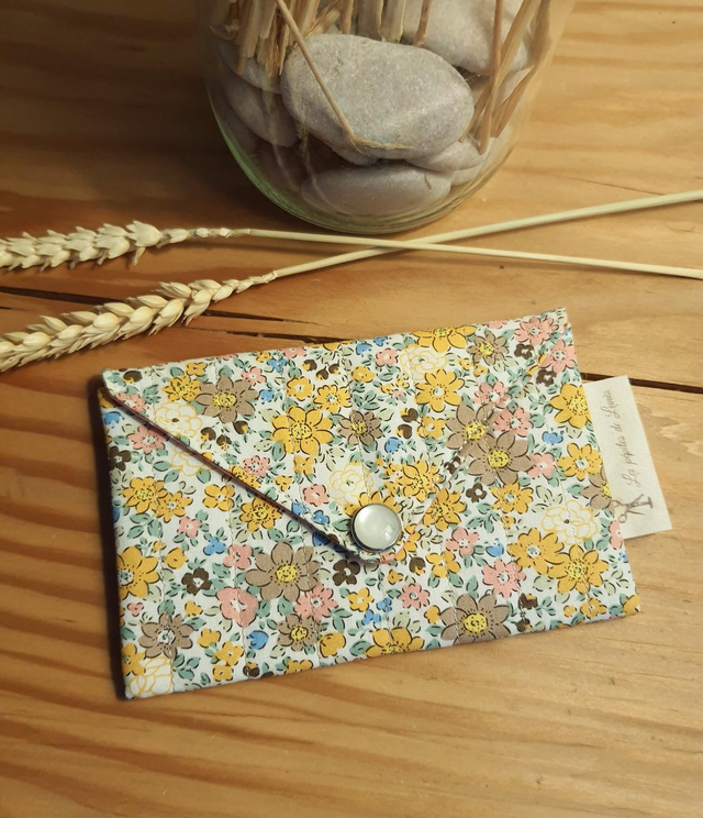 Mini pochette fleurie jaune
