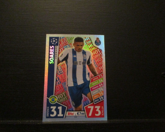 Soares - UEFA Champions League Match Attax 2017/18 Original Trading Card #233