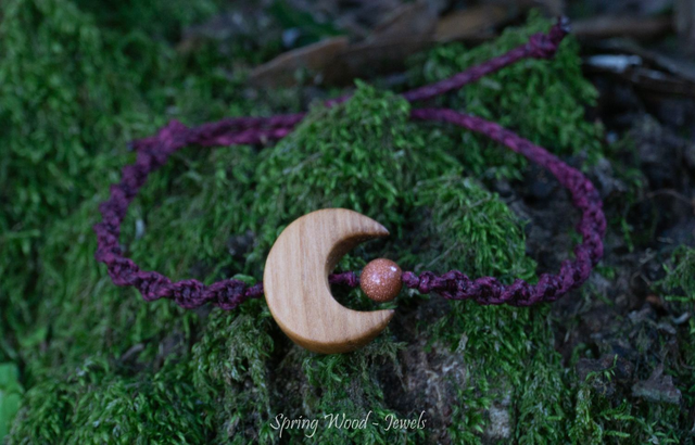 Moon bright, pietra del sole