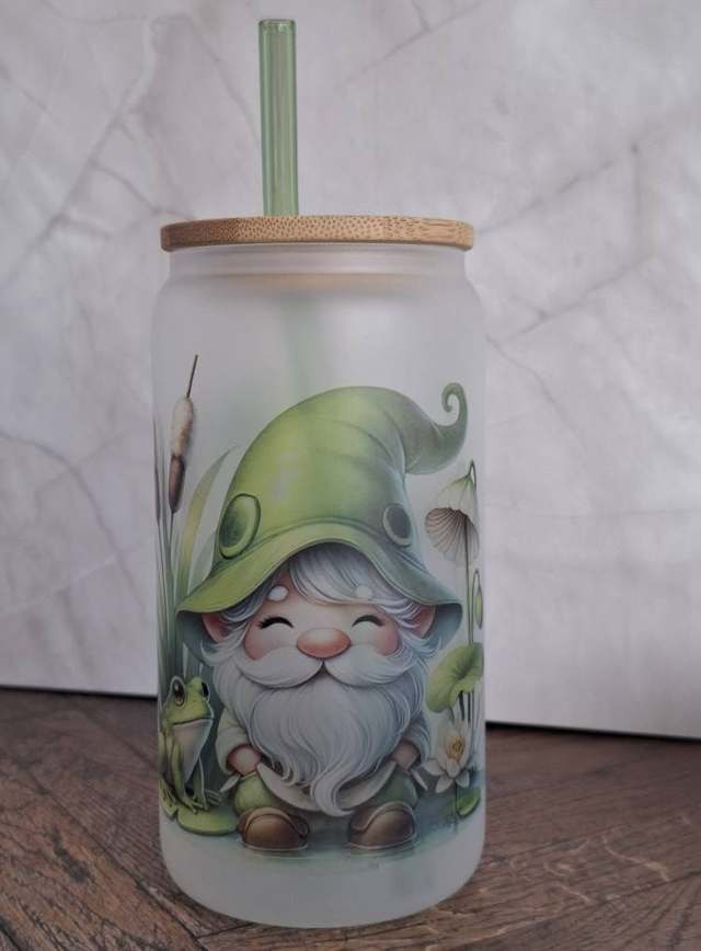 Verre givré gnome et sa grenouille