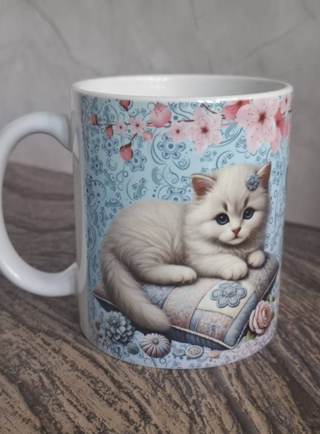 Mug chat fleuri