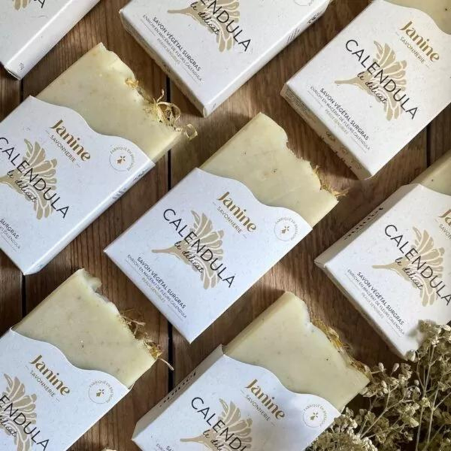 Savon artisanal saponifié à froid - Calendula - Sans huiles essentielles - Janine