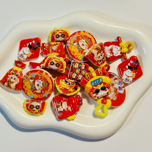 Colourful Lucky Cat beads/charms x 5