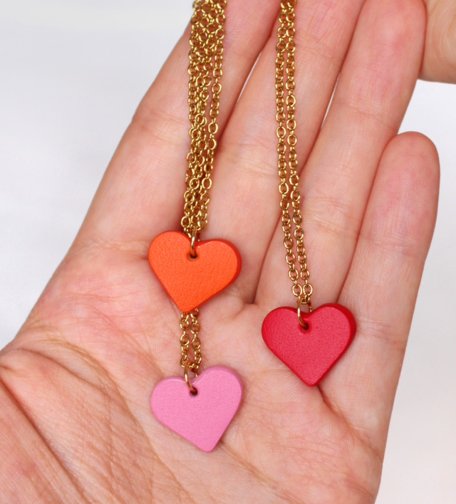 Pendentif Cara • couleurs mates