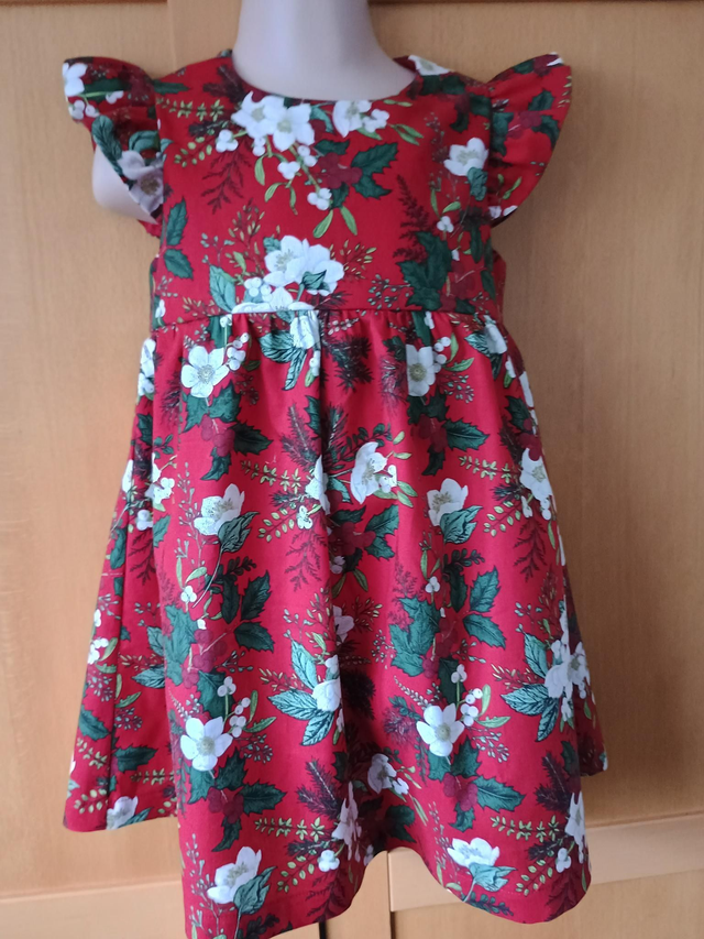 Dress - 2 yrs (92 cm).   Red/white flowers