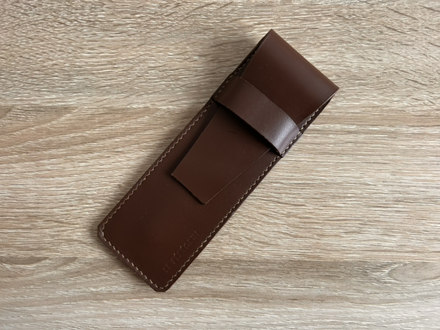 Étui à stylos - Coloris « Chocolat » - Fabriqué à la main en France