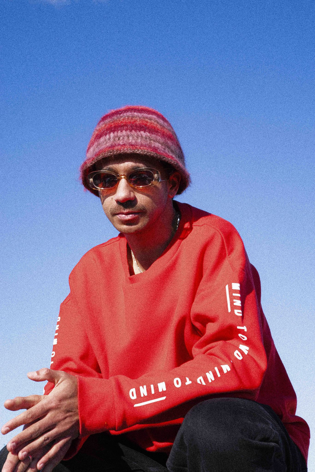 Fluffy Bob Grenadine