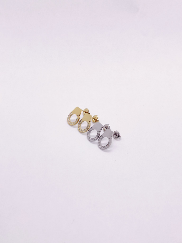 Boucles d&#039;oreilles