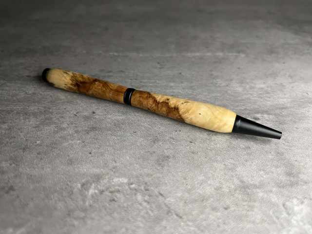 Stylo bille en loupe de  pommier 