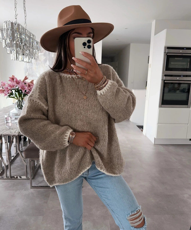 Pull oversize beige