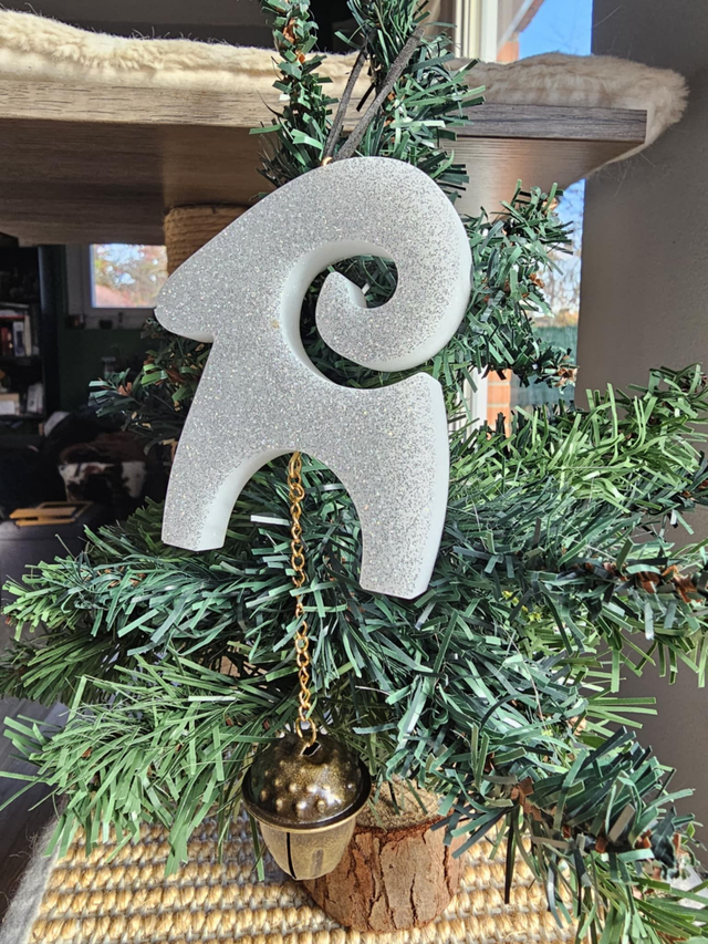 Bouc de yule blanc paillettes