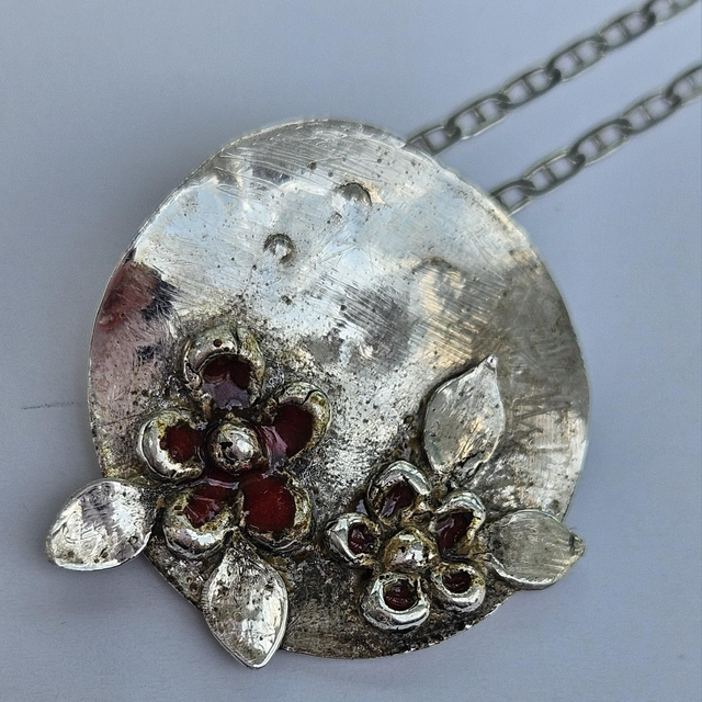Enamelled flower fine silver pendant 