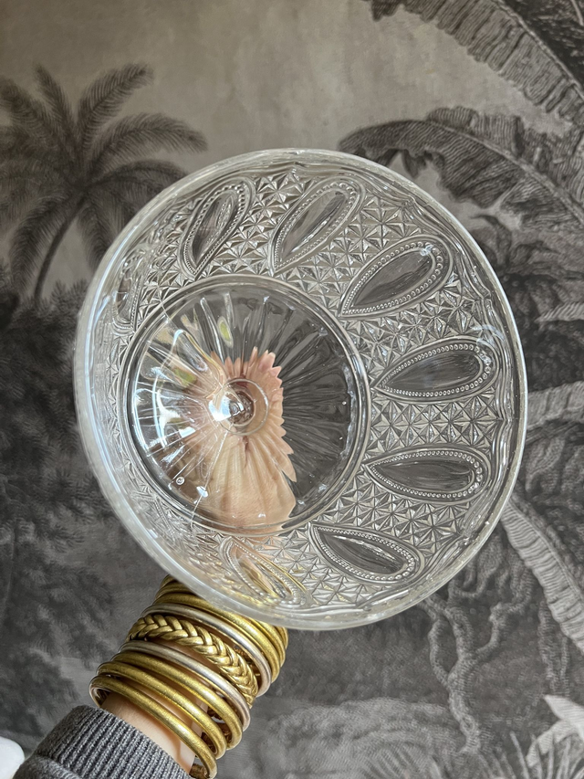 CONSTANCE - Cloche de service ancienne en cristal moulé et ciselé