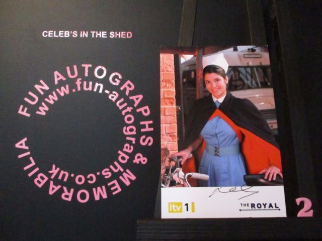 Natalie Anderson (Nurse Stella Davenport) Original Pre-Print Yellow The Royal 6x4 Cast Card (2)