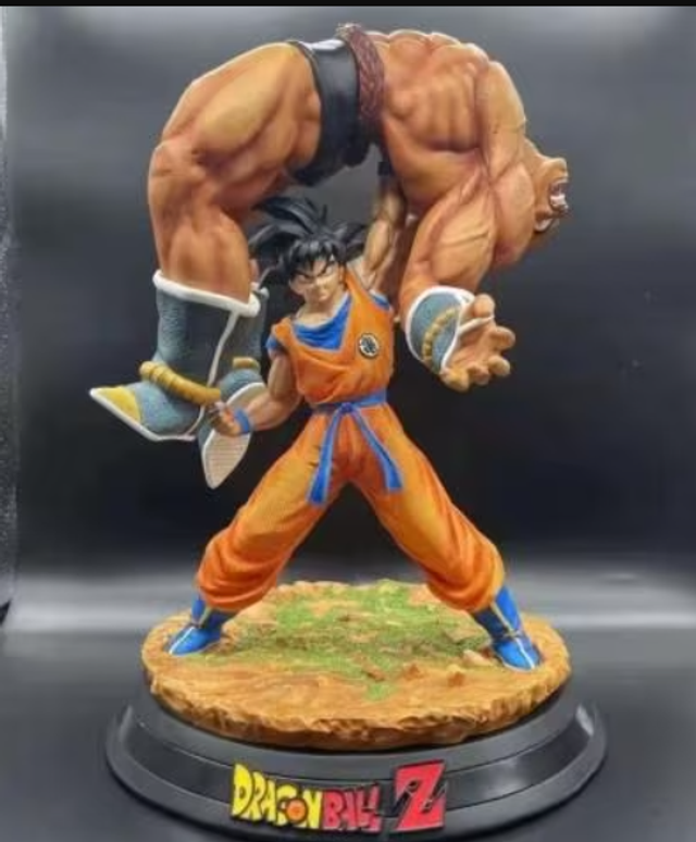 Dragonball Z collectors figuur Goku Nappa battle (23cm)