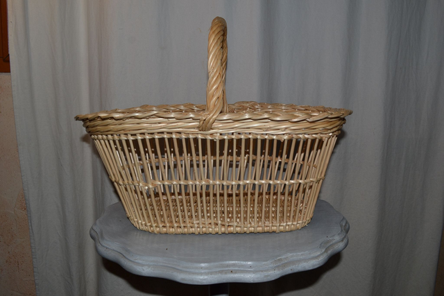 Panier à fraise en osier blanc 