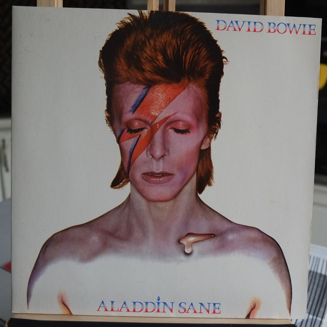 DAVID BOWIE - Aladdin Sane