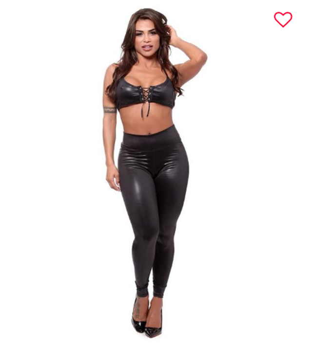 Top Ilhós e Calça Legging