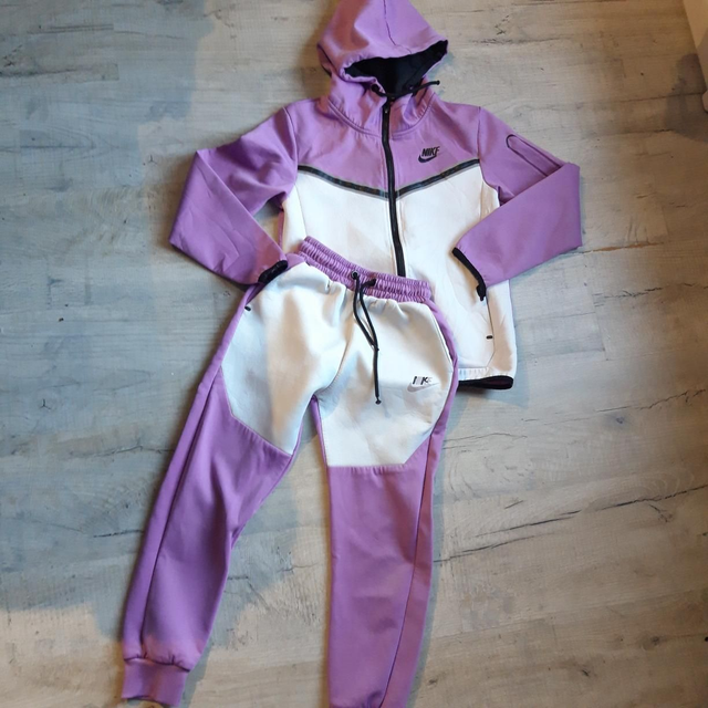 Ensemble jogging nike