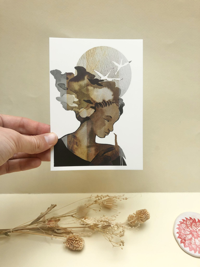 Carte postale A6 illustration "la femme aux grues"