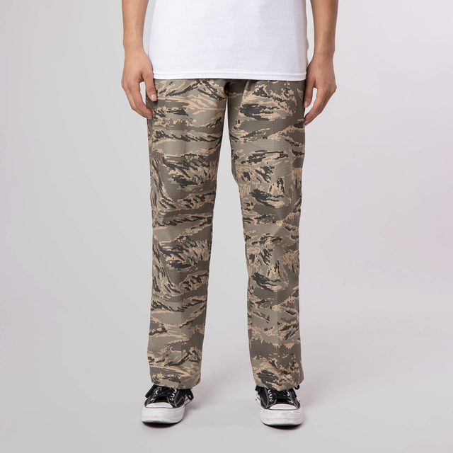 562594 - HUF Pantalone Loose fit con coulisse colore camu